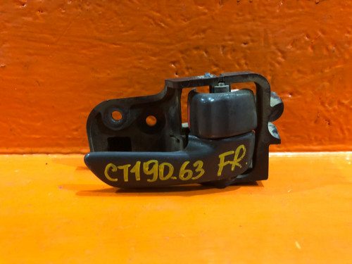 Ручка двери передней правой салонная TOYOTA CALDINA *T19* 69205-20110