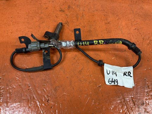 Датчик ABS задний правый NISSAN BLUEBIRD U14