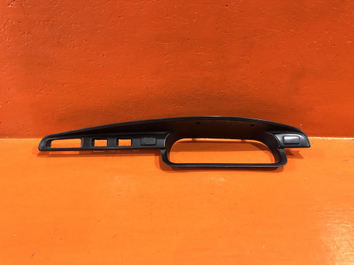 Консоль под щиток приборов TOYOTA LITE ACE NOAH *R4*/*R5* 55404-28110