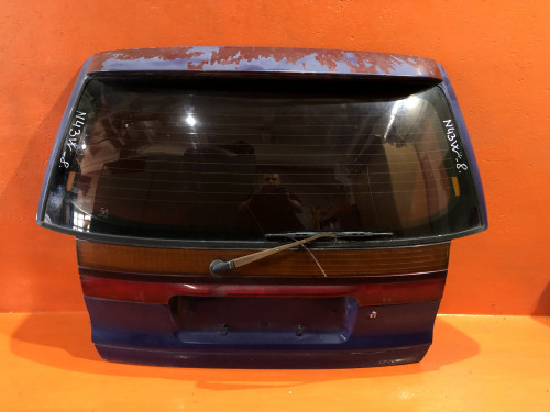 Дверь пятая / дверь задняя MITSUBISHI CHARIOT N3*/N4* MB945379
