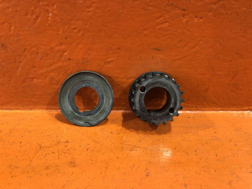 Шестерня коленвала TOYOTA AVENSIS 1997-2003  13521-64011