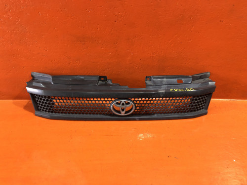 Решетка радиатора TOYOTA LITE ACE NOAH *R4*/*R5* 53100-28170