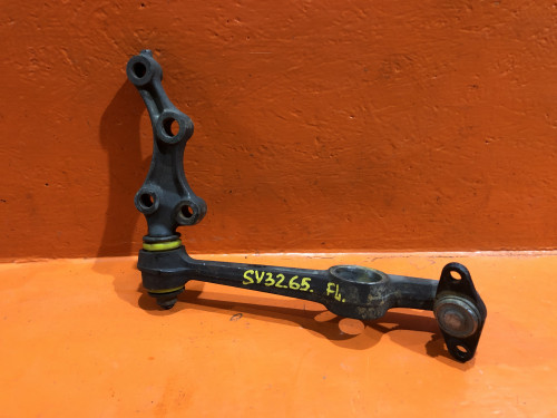 Рычаг передний левый TOYOTA CAMRY SV30 48069-32050