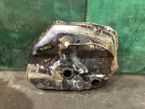 Бак топливный/бензобак MITSUBISHI DIAMANTE F3*/F4* MR134147