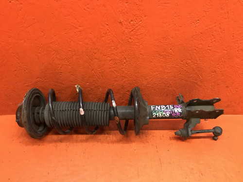 Стойка задняя правая NISSAN BLUEBIRD SYLPHY *G10