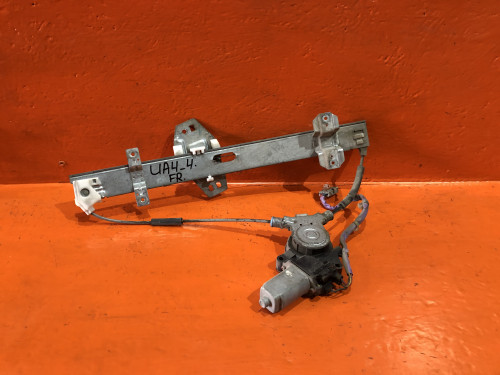 Стеклоподъемник передний правый HONDA INSPIRE/SABER UA4/5 72210-S0K-J01