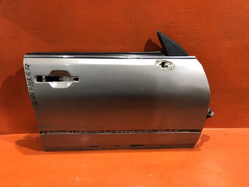 Дверь передняя правая MITSUBISHI DIAMANTE F3*/F4* MR178358