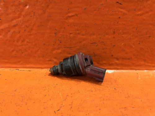 Форсунка топливная NISSAN PRESAGE *U30 16600-53F01