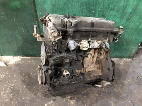 Двигатель MAZDA 323 1998-2002 ZL0502300A