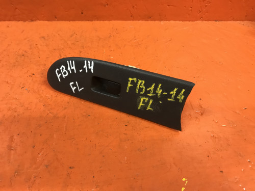 Кнопка стеклоподъемника передняя левая NISSAN SUNNY *B14