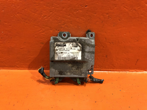Компьютер SRS CITROEN C4 2004-2011 9658137980