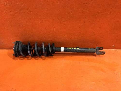 Стойка задняя левая MAZDA MILLENIA T061-28-700B