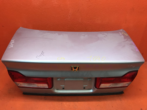 Крышка багажника HONDA ACCORD CF#