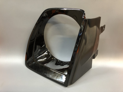 Рамка фары правой HAVAL Dargo 22- STHDRG0931