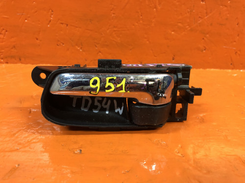 Ручка двери передней левой салонная SUZUKI ESCUDO  TD54/94/TA54