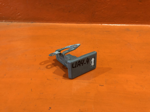 Ручка открывания капота HONDA INSPIRE/SABER UA4/5 74135-S84-E01ZF
