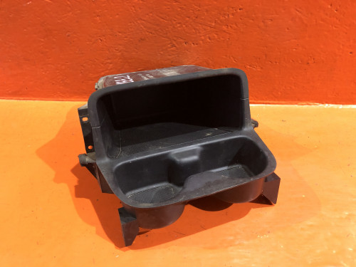 Подстаканник HONDA DOMANI MB* 77296-S04W-J000