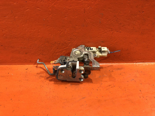 Замок двери задней левой TOYOTA DUET 69304-97201