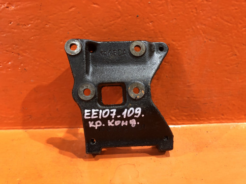 Крепление компрессора кондиционера TOYOTA COROLLA *E10* 88431-12370