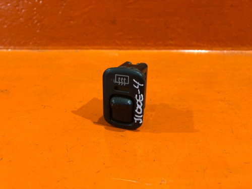 Кнопка обогрева заднего стекла TOYOTA CAMI 84790-87205