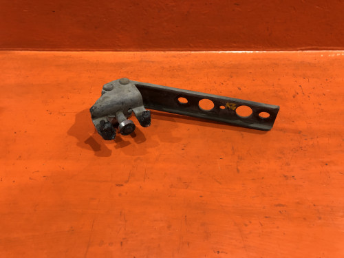 Ролик раздвижной двери HONDA STEPWGN RF1/2 72560-S47-003