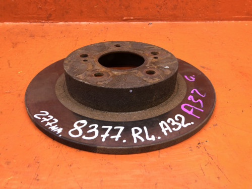 Диск тормозной задний NISSAN CEFIRO A32