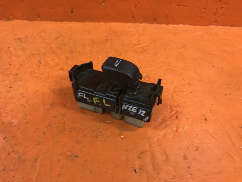 Кнопка стеклоподъемника передняя левая TOYOTA COROLLA/FIELDER *E12*