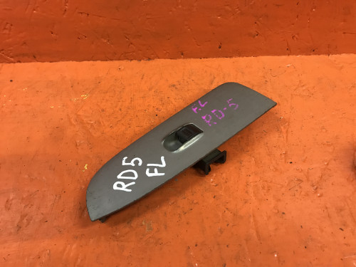 Кнопка стеклоподъемника передняя левая HONDA CR-V RD4/5