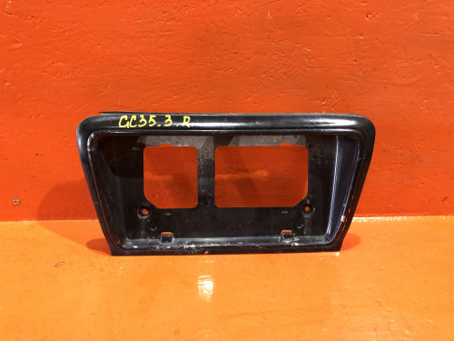Рамка под номерной знак NISSAN LAUREL *C35 84810-5L310