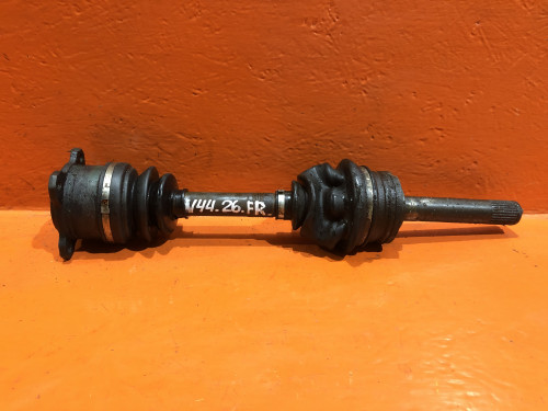 Привод передний правый MITSUBISHI PAJERO V1*/V2*/V3*/V4*