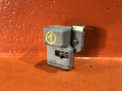 Блок электронный SUZUKI ESCUDO TA01/11/31/51/TD01/11/31/51/61