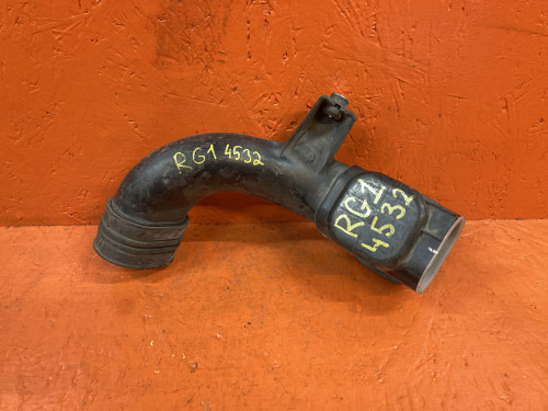 Воздухозаборник HONDA STEPWGN RG*