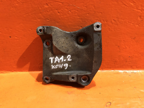 Крепление компрессора кондиционера HONDA AVANCIER 38930-PFV-000