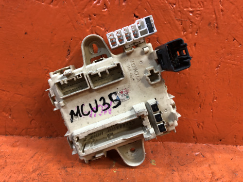 Блок предохранителей салонный TOYOTA HARRIER *U3* 82670-48060