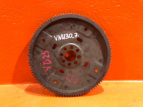 Маховик NISSAN BASSARA U30 12331AD200