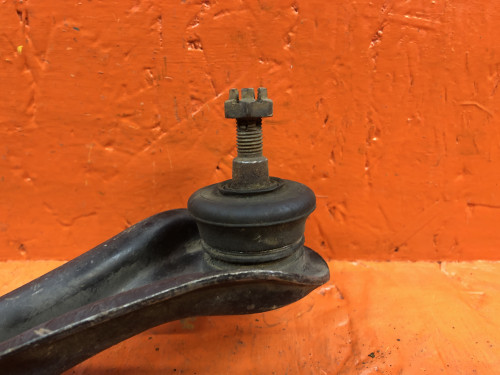 Рычаг задний правый HONDA ASCOT/RAFAGA CE* 52390-SM4-033