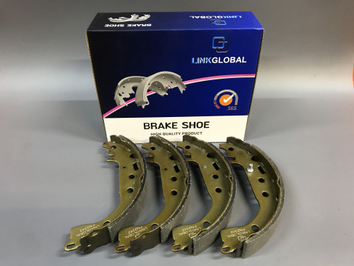 Колодки тормозные задние барабанные TOYOTA ALLEX/RUNX *E12* LFN2342