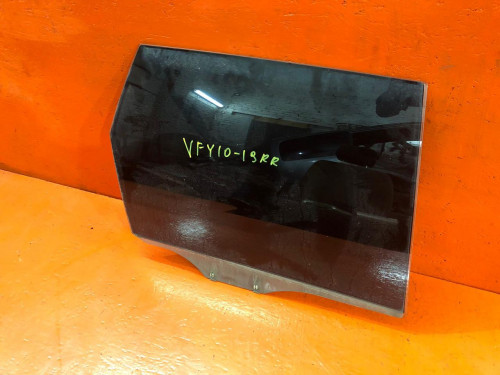 Стекло двери задней правой NISSAN AD Y10 8231260R01