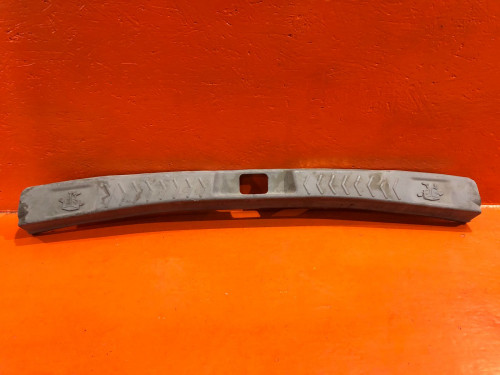 Накладка на замок багажника NISSAN CUBE Z10 849922U402