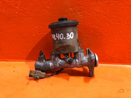 Главный тормозной цилиндр TOYOTA CORSA/TERCEL/COROLLA II *L4* 47201-10160