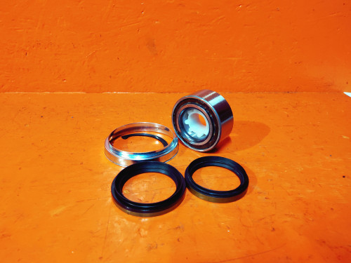 Подшипник ступицы передней TOYOTA CARIB AE11* NBT2606