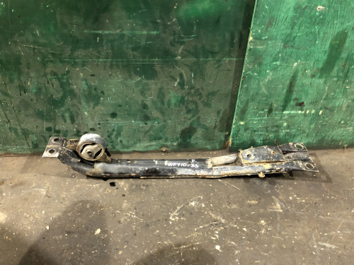 Лыжа NISSAN WINGROAD Y10 11240-60R00