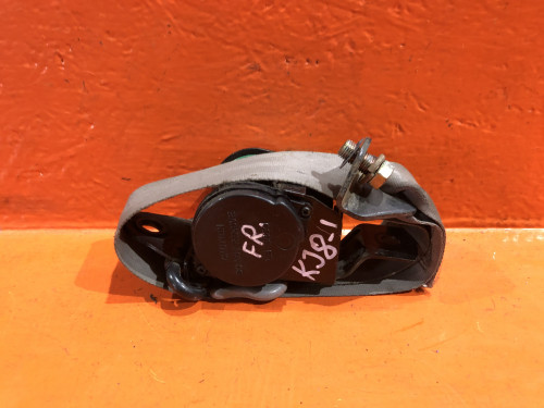 Ремень безопасности передний правый SUBARU DOMINGO KJ5/8 764760910