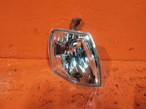 Габарит правый MAZDA DEMIO DW* NLC8194