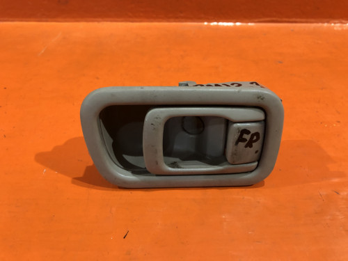 Ручка двери передней правой салонная NISSAN LIBERTY *M12 80670WF720