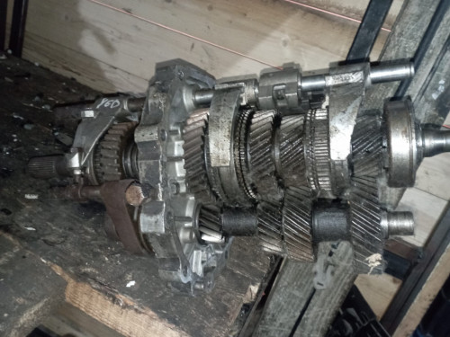 МКПП NISSAN PATROL (Y60) 1987-1997 3200034J50