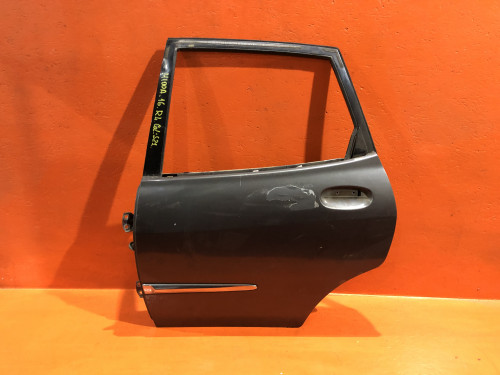 Дверь задняя левая TOYOTA DUET 67004-97201