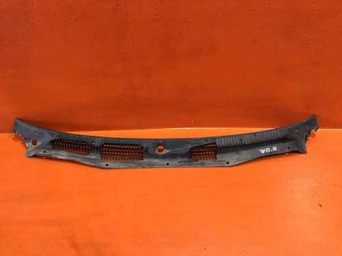 Жабо NISSAN AVENIR W10 66862-70N01