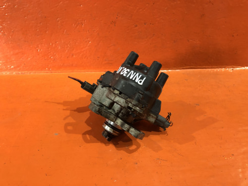 Трамблер NISSAN RNESSA 221005V100