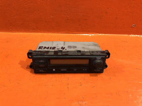 Блок управления климат-контролем NISSAN LIBERTY *M12 28525-WF801